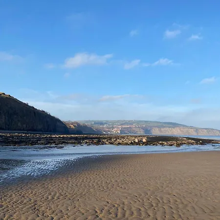 Smugglers Rock House * Ravenscar